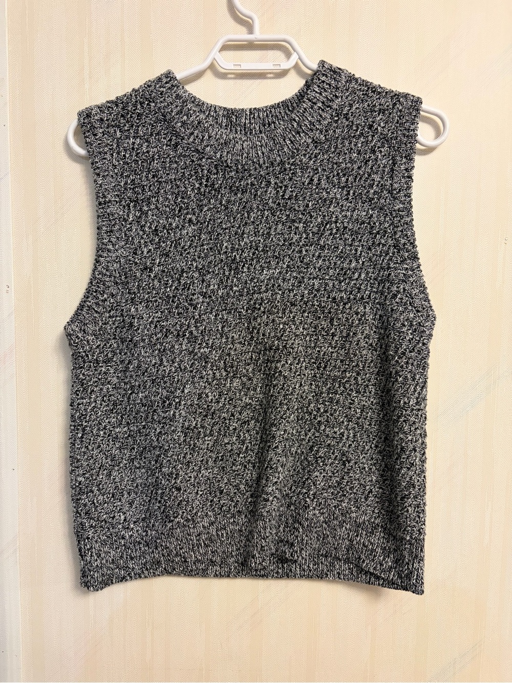 Classic Marled Sleeveless Knit Tank - Gray